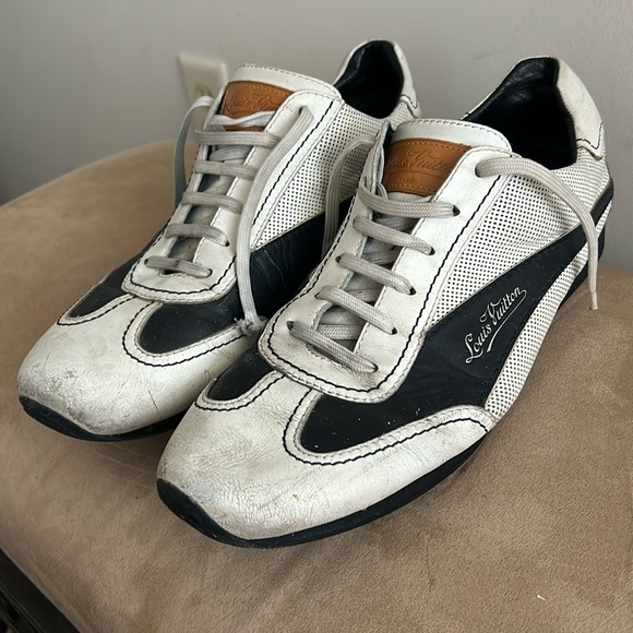 100% Authentic Louis Vuitton Mens Sneakers - Picture 1 of 16